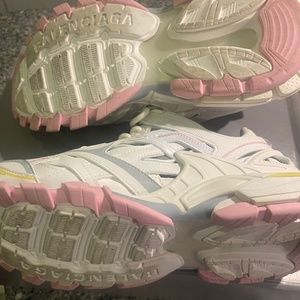 Balenciga sneakers